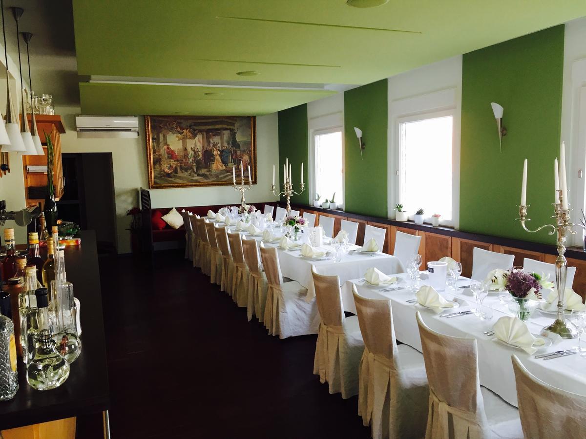 Hotel Restaurant Vater Rhein Вёрт-ам-Райн Экстерьер фото