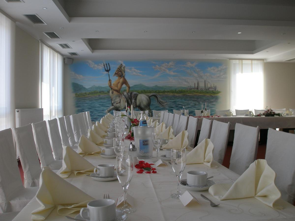 Hotel Restaurant Vater Rhein Вёрт-ам-Райн Экстерьер фото