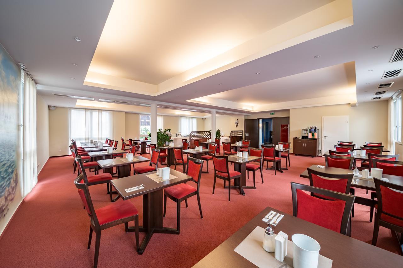 Hotel Restaurant Vater Rhein Вёрт-ам-Райн Экстерьер фото